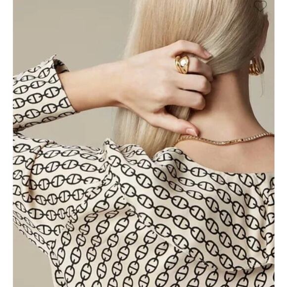 J.Crew Goldie Satin Top Long Sleeve Blouse in Black Size Medium NEW - Picture 4 of 9